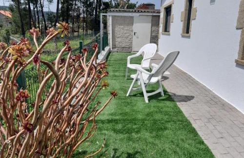 Noia House | Casa con vistas al mar: 4-Star Pet & Child Friendly Retreat