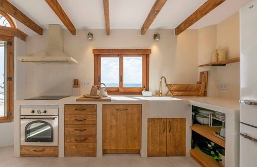 Calella de Palafrugell Hotel | Casa Concha - A Family-Friendly Retreat with Spa Access
