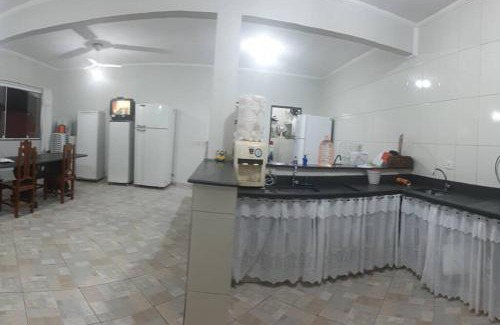 Cibratel II House | Spacious Casa com 4 suítes e área para até 20 hóspedes