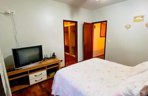 Carapicuiba House | Cozy Casa with Grill in Granja Viana - 4-Star Stay