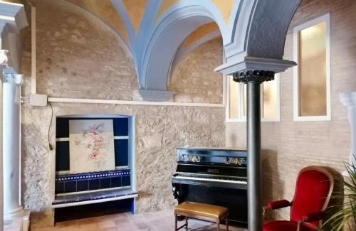 Castello d'Empuries House | Exceptional Casa Contreras: Family-Friendly 4-Star Retreat