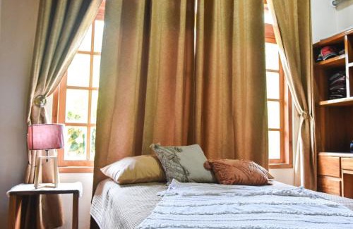 Santa Barbara Bed & Breakfast | Cozy Casa Cora Bed and Breakfast - Rated 9.6, Family-Friendly
