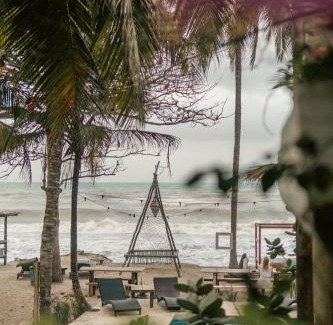 Palomino Hotel | Discover Casa Coraje: Family-Friendly Beachfront Retreat