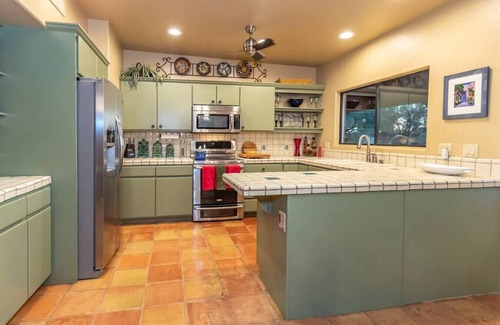 Tanque Verde House | Discover Casa Coralina: Your Hidden Gem in Tanque Verde Valley