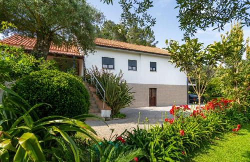 Fornelos House | Discover Casa Corredoura - Guest Rated 9.6/10