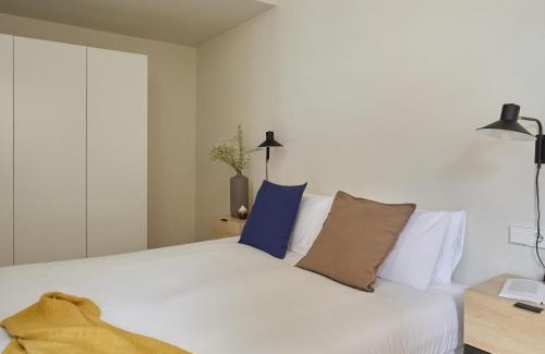 El Putget i Farro Apartment | Experience Comfort at Casa Cosi El Farro - 4 Star Hotel