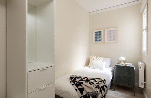 La Bordeta Apartment | Family-Friendly Casa Cosi - Sants with 9/10 Guest Rating
