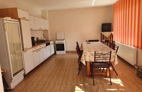 Cincu House | Top-Rated Family Retreat at Casa Cosmin Cincu with Hot Tub