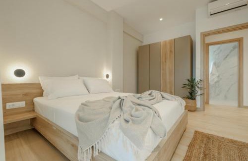 Kanali Apartment | Guest-Rated Casa Costa Suites Plus with Pool & Breakfast