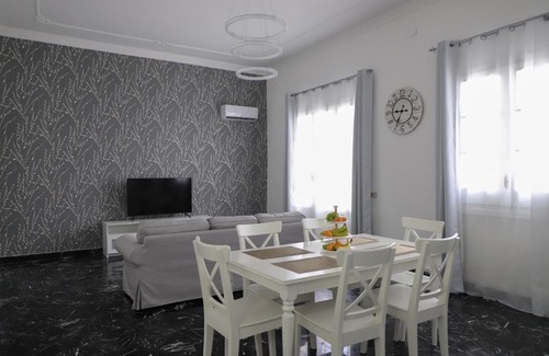 Capaci House | Family-Friendly Getaway at Casa Costanzo – Rated 9/10