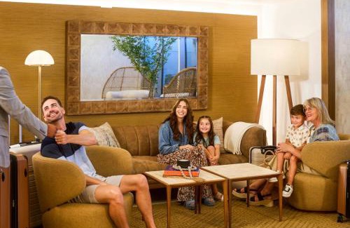 Isla Verde Hotel | Ideal Stay at Casa Costera - Beachfront Apartments by Marriott