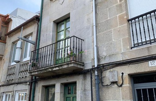 Pontevedra Old Town House | Discover Casa Cousiño Zona Monumental - Guest Rated 9.8