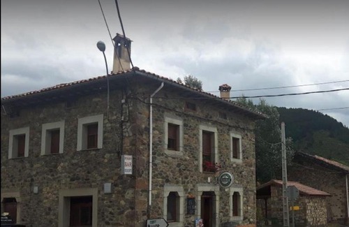 Boca de Huergano House | Casa Crescente: Family-Friendly Stays with Breakfast Included