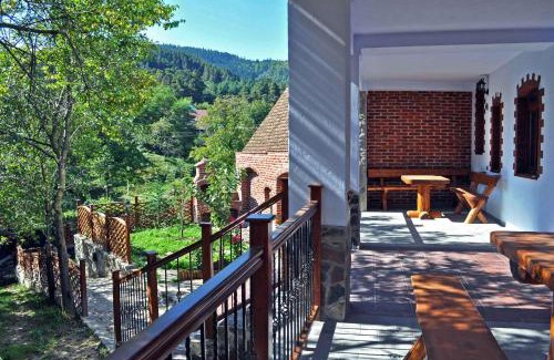 Saliste Villa | Exceptional Casa Crina: Oceanfront Retreat with Top Amenities