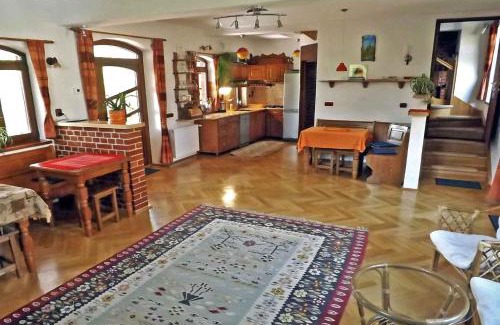 Saliste Villa | Exceptional Casa Crina: Oceanfront Retreat with Top Amenities
