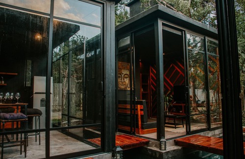 Soliman Bay House | Serene Casa Cruz with Spa and Breakfast by K NAJ Cenote