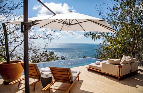 Mazunte Villa | Relax at Casa Cuachalala: Ocean View & Private Pool Awaits