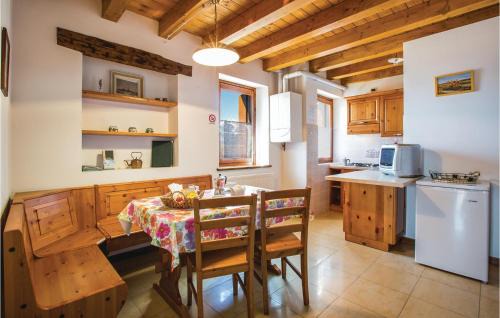 Lauco Apartment | Explore Casa Cuc 4: Family-Friendly with Top Ratings