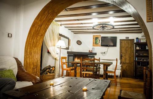 Valdeganga House | Inviting Casa Cueva Alegría: Rated 9.5 with Hot Tub & Kitchen