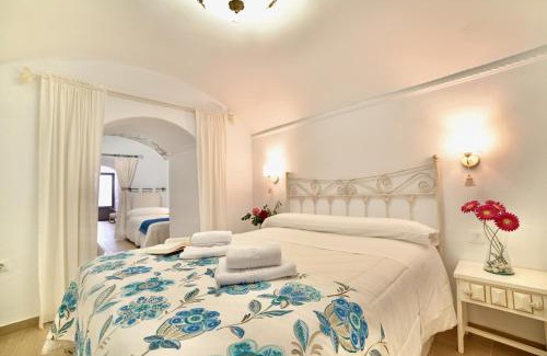 Guadix House | Family-Friendly Casa Cueva Los Mosaicos with 9.5/10 Rating