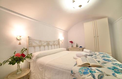 Guadix House | Family-Friendly Casa Cueva Los Mosaicos with 9.5/10 Rating