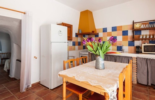 Fontanar Villa | Experience Casa Cueva Sol y Salamandra with Private Pool