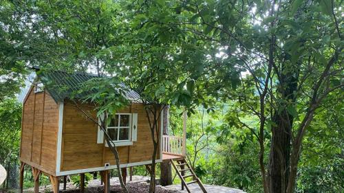 Yopal Cabin | Discover Casa Cumbres Ecolodge: Pet Friendly with Ocean Views