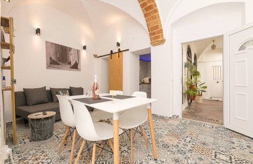 Arcos de la Frontera House | CASA CUNA - Cozy Apartment with Free WiFi in Arcos
