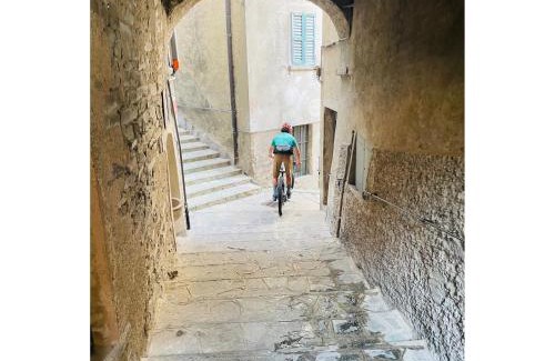 Moltrasio House | Pet-Friendly Retreat at Casa Curiè - Rated 9/10 by Guests