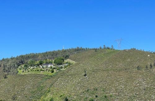 Gondoriz Villa | Relax at Casa d'Além - Gerês with Pool & Family Fun