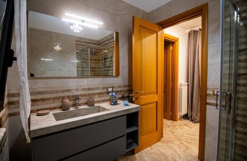 Arnesano Apartment | Child-Friendly Retreat at Casa D'Amico - Guest Rated 9.8
