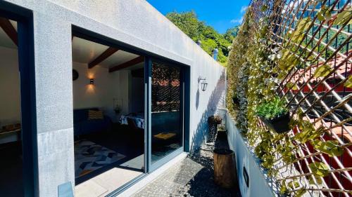 Sao Vicente House | Discover Casa d Avó 1937: Family-Friendly Retreat