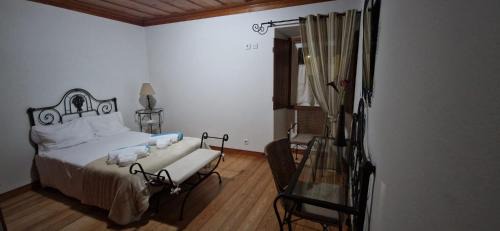 Assenta House | Beautiful Casa D'avó Mila in Ericeira with Ocean Views