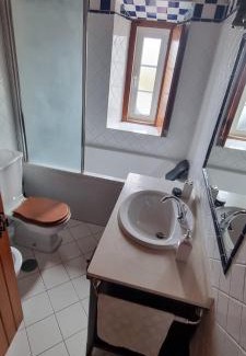 Assenta House | Beautiful Casa D'avó Mila in Ericeira with Ocean Views