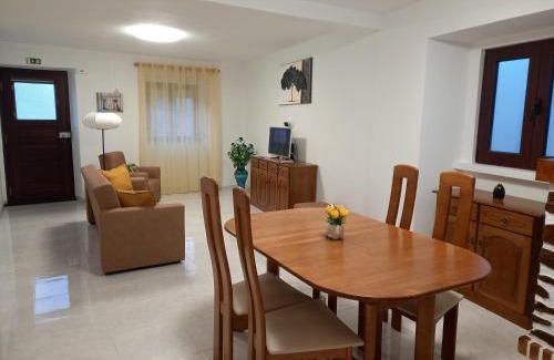Lourinha House | Family-Friendly Casa d'Avó: 4-Star Comfort Awaits