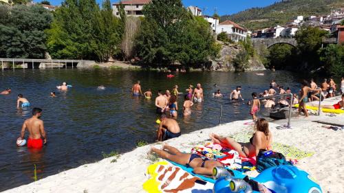 Avo Apartment | Discover Casa D'Avó Tiz: Family-Friendly Near River Beach