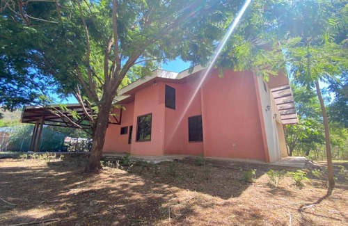 Nicoya House | Casa Dulce Nombre, beach and mountain in one place