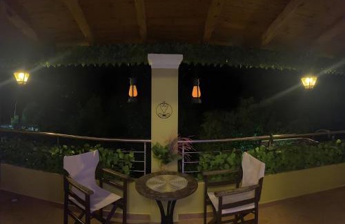 Dafnata Apartment | Pet-Friendly Retreat at Casa D' Irene for the Whole Family