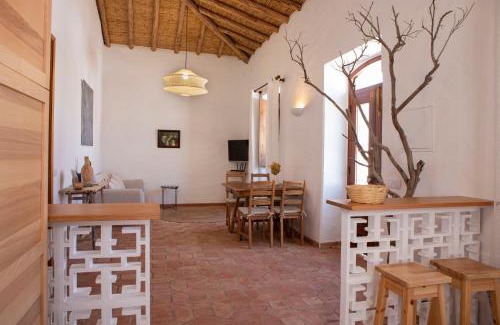 Silves House | Casa da Portela: Family-Friendly Stay with Perfect Ratings