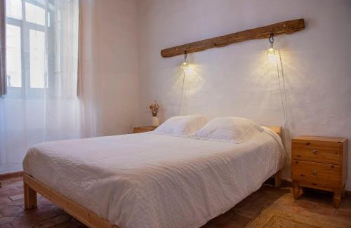 Silves House | Casa da Portela: Family-Friendly Stay with Perfect Ratings