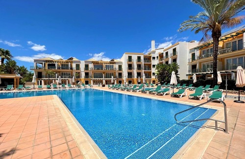 Tavira Apartment | Experience CASA D`SUL by HOMING: Family-Friendly Retreat