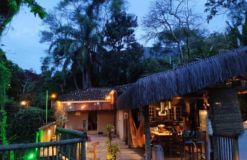 Praia de Taubate House | Explore Casa da Árvore: Ocean View & Private Beach Escape