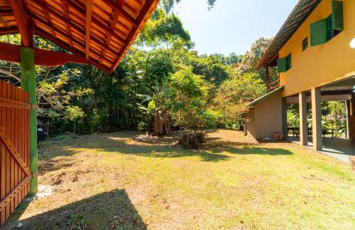 Almada House | Experience Casa da Almada: Pet-Friendly Stay Near the Beach