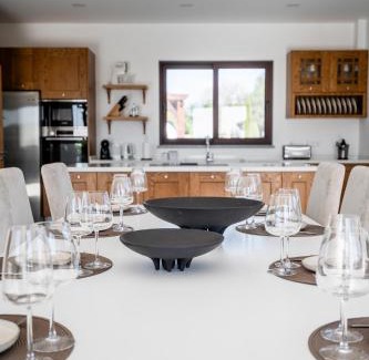 Santo Estevao Villa | Discover Casa da Alvorada: Oceanfront Retreat with Pool