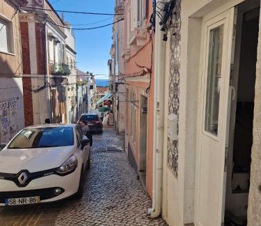 Sesimbra Apartment | Ocean View Retreat: Casa da Avó Nêta, Guest Rated 10/10