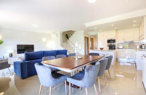 Atalaia House | Relax at Casa da Boa Vida - 4-Star Golf Resort Retreat