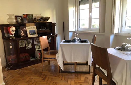 Alvalade House | Family-Friendly Stay at Casa da Branca Gonta Colaço