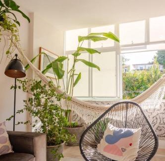 Rio Vermelho House | Family-Friendly Retreat at Casa da Cacá - Rated 9.4/10