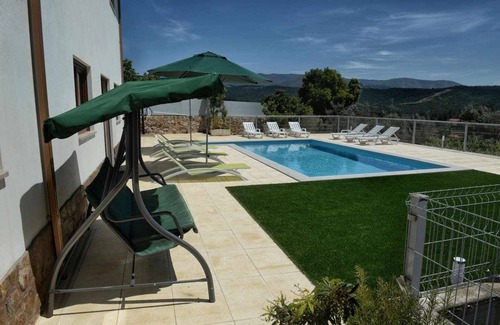 Codecoso House | Unforgettable Stay at Casa da Caneleira with Private Pool