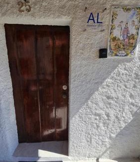 Tabua Apartment | Cozy Casa da Catraia: Recently Remodeled Family Retreat